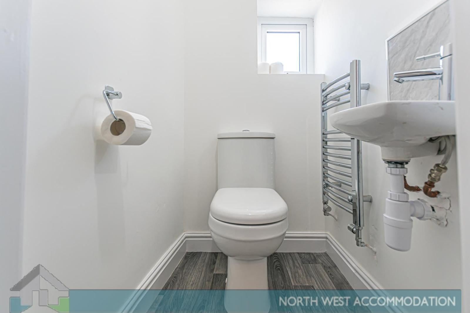 Relocation Or Family Stay 3Br Home In Warrington Exterior foto